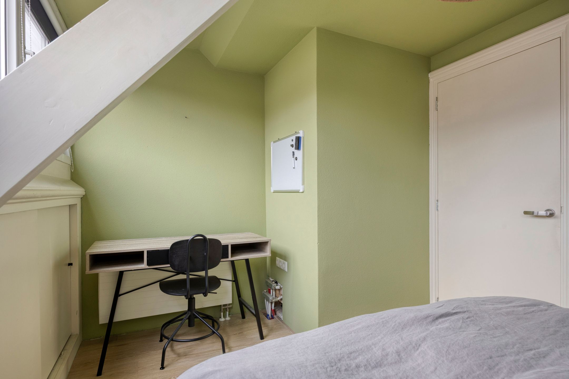 Photo 21 of Bilderdijkstraat 4