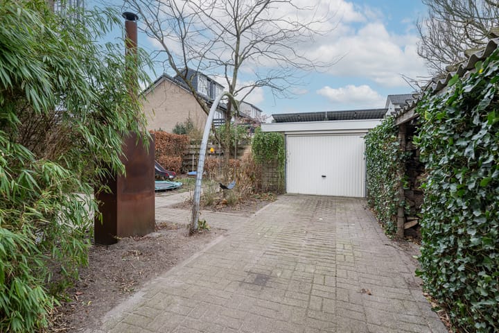 Foto 15 van Cabralstraat 33