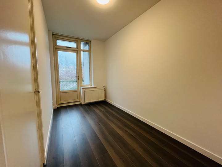 Foto 12 van Goudsbloemlaan 107