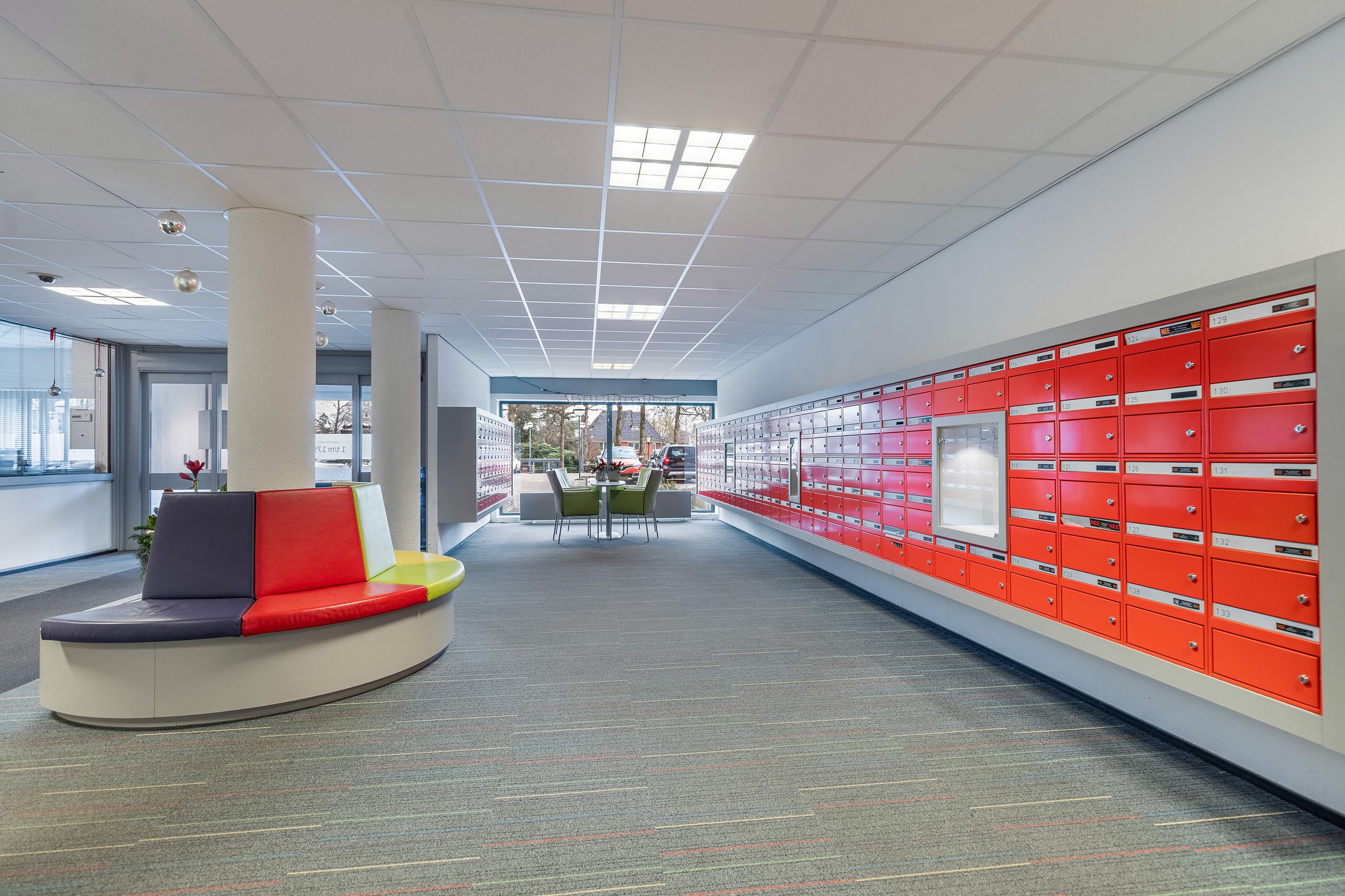 Photo 3 of Loolaan 41-86