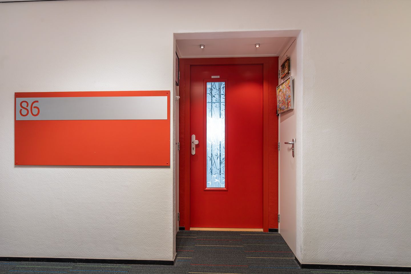 Photo 4 of Loolaan 41-86