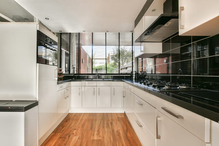 Foto 8 van Bertram 155