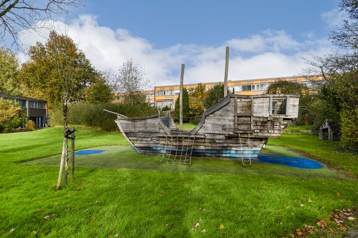 Foto 28 van Bertram 155