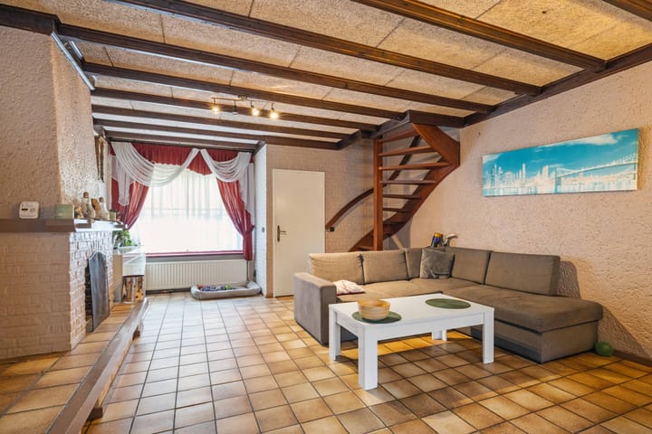 Photo 2 of Bloemfonteinstraat 17