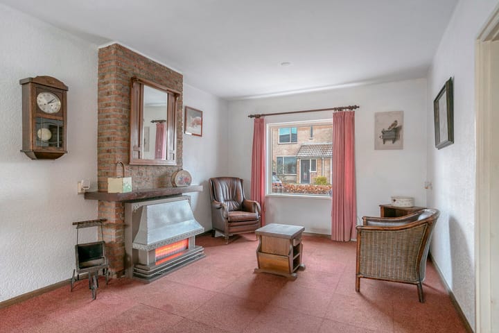 Foto 2 van Lange Mees 23