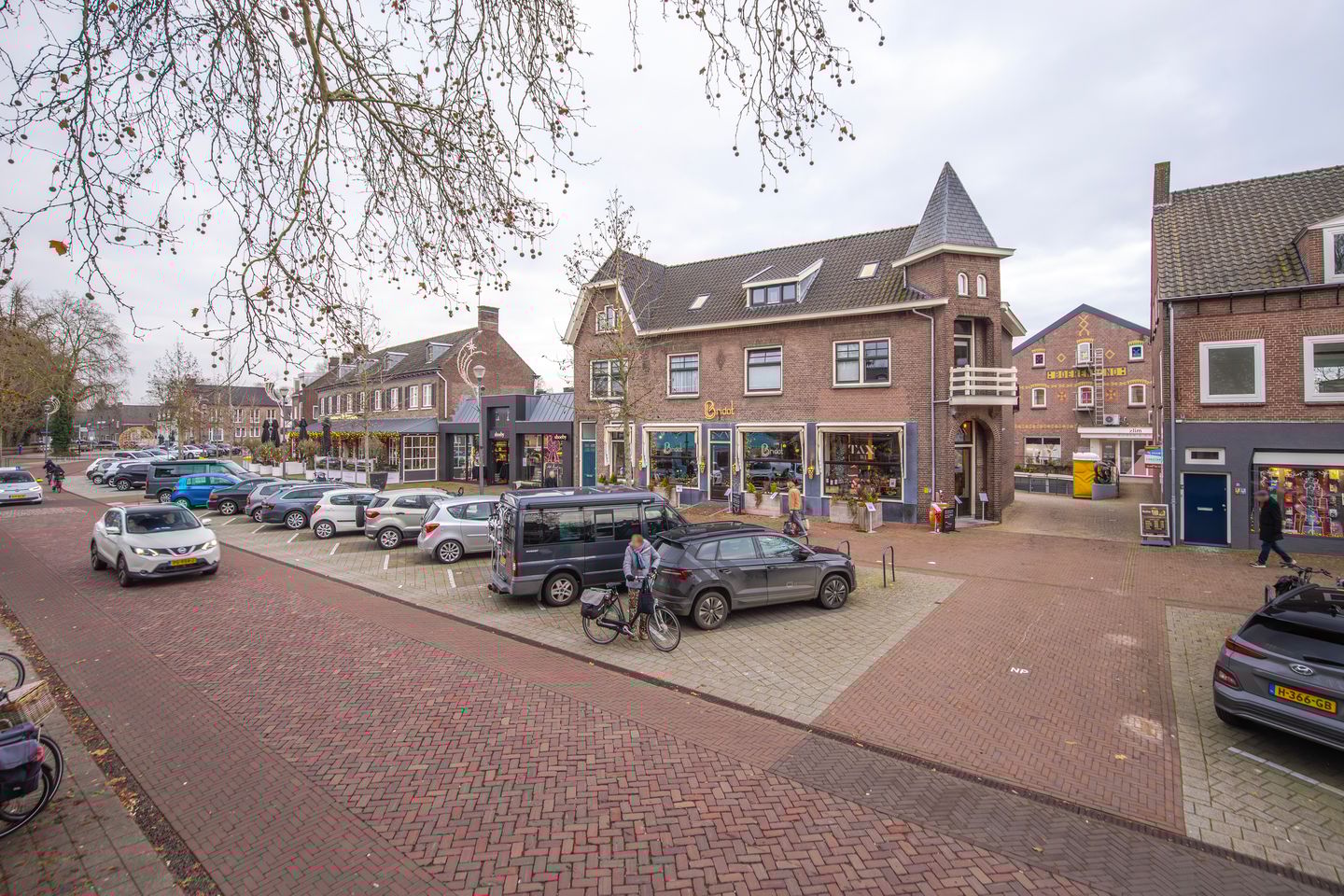 Bekijk foto 1 van Dorpsstraat 29