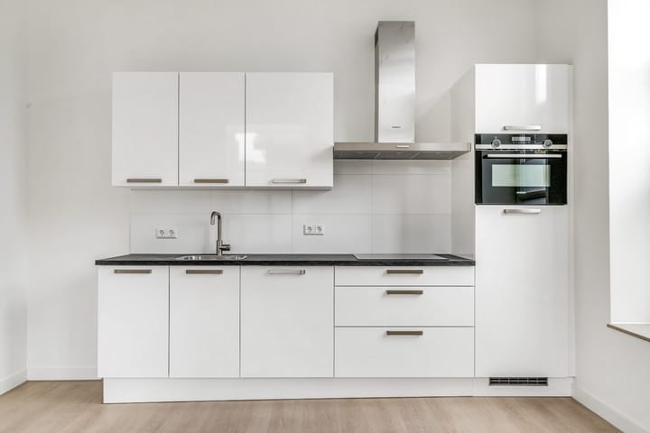 Photo 6 of Stationsplein 7-D