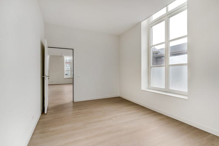 Photo 11 of Stationsplein 7-D