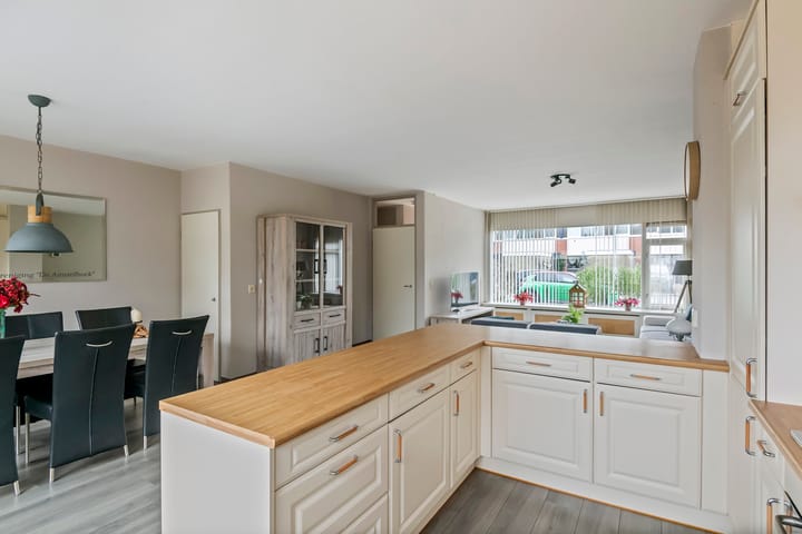 Foto 12 van De Hennepe 209