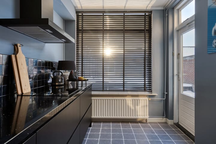 Foto 15 van Antwerpsestraatweg 166