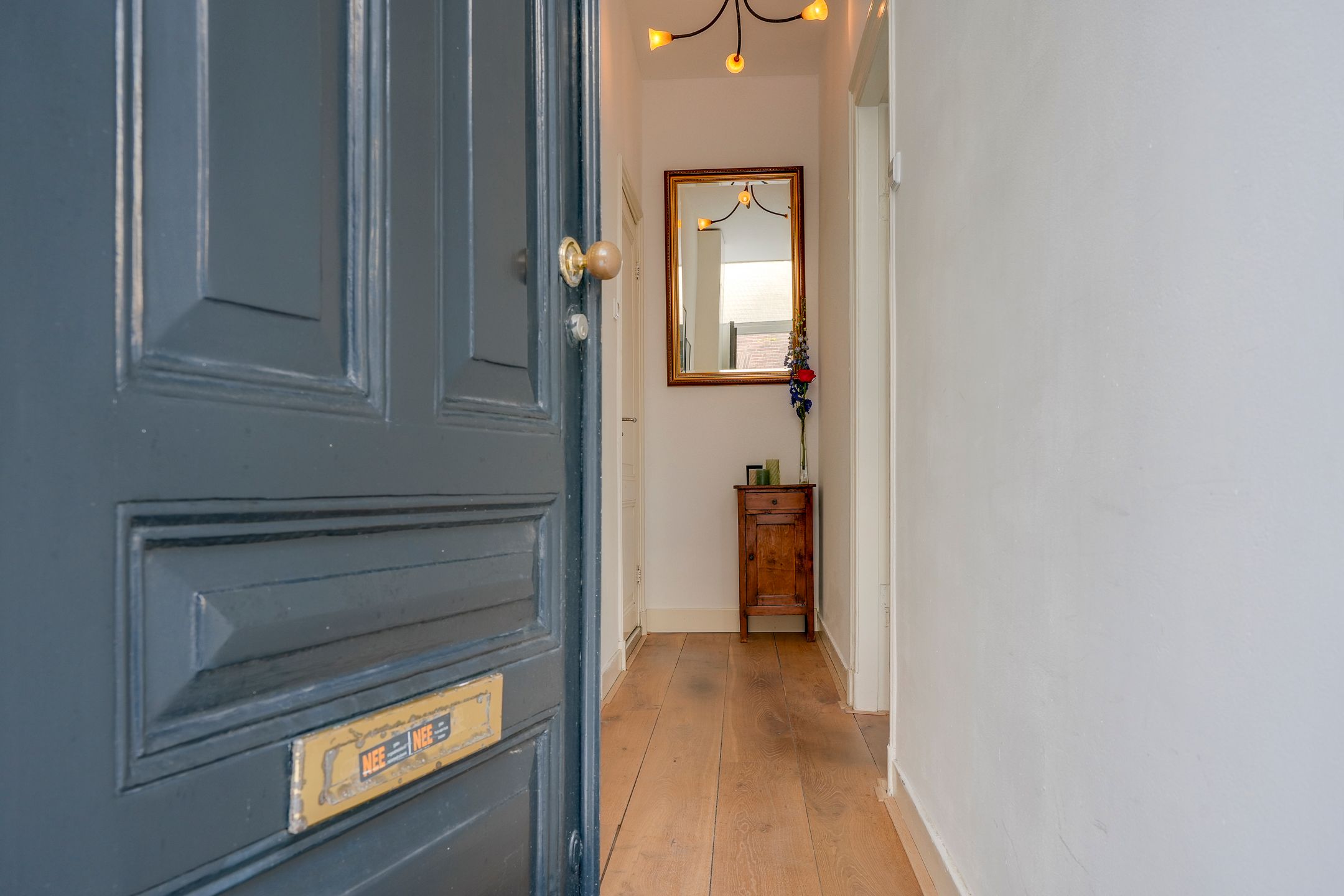 Photo 3 of Adriaanstraat 9