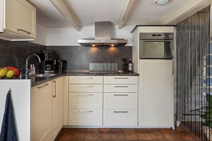 Photo 8 of Wielstraat 30