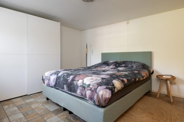 Photo 11 of Wielstraat 30