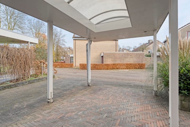 Foto 3 van Van Hemertmarke 72