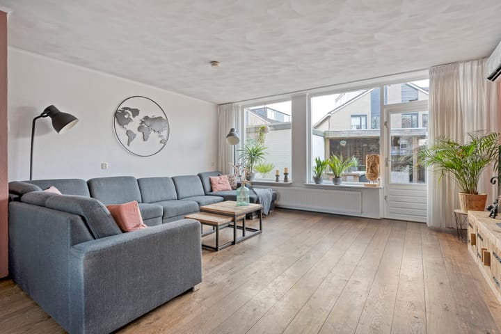 Foto 6 van Van Hemertmarke 72