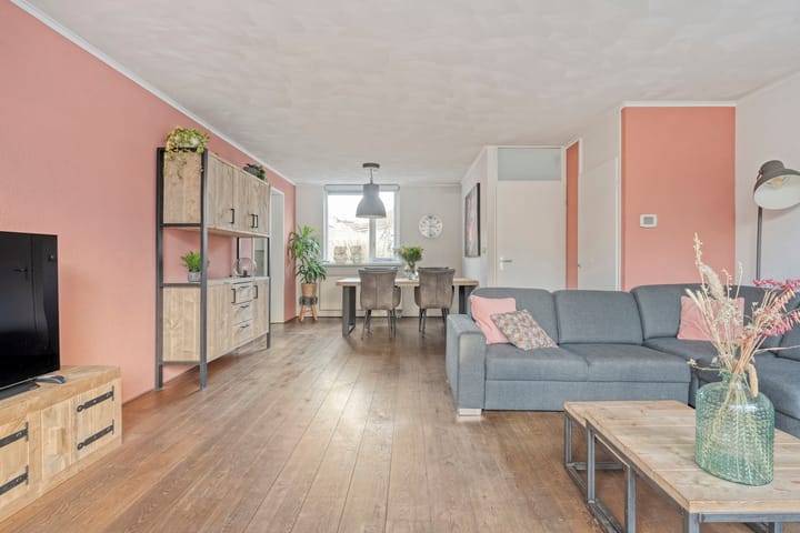 Foto 9 van Van Hemertmarke 72