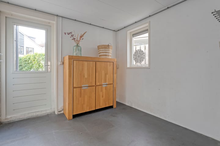 Foto 12 van Van Hemertmarke 72