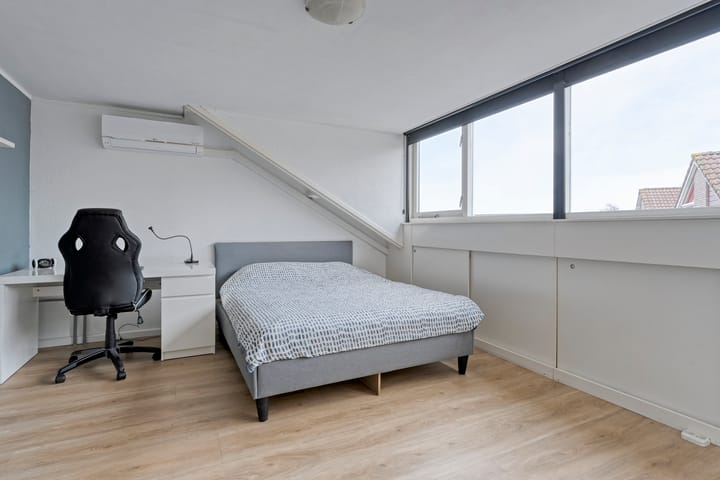 Foto 30 van Van Hemertmarke 72