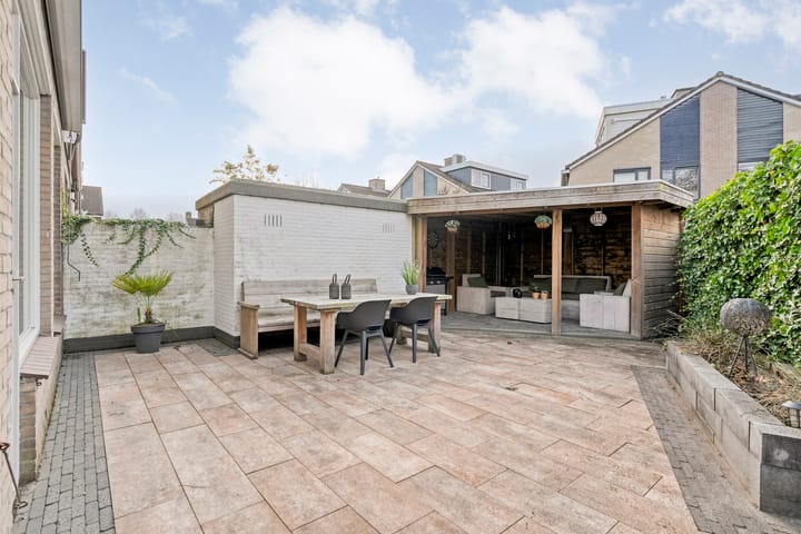 Foto 32 van Van Hemertmarke 72