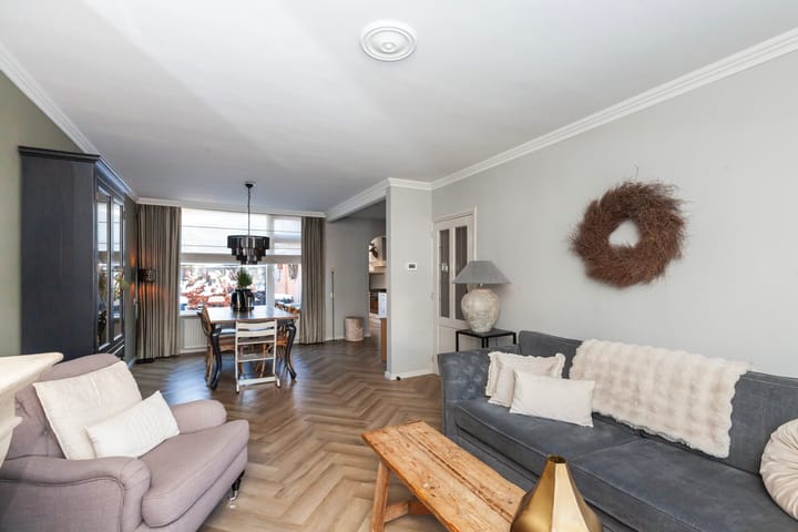 Foto 4 van Brederostraat 47