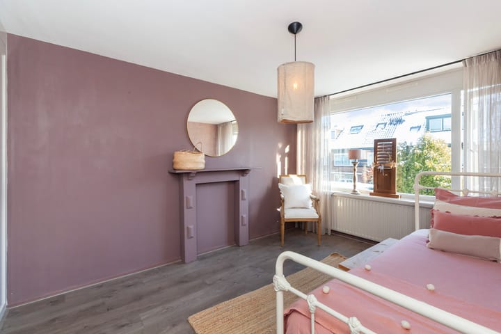 Foto 19 van Brederostraat 47