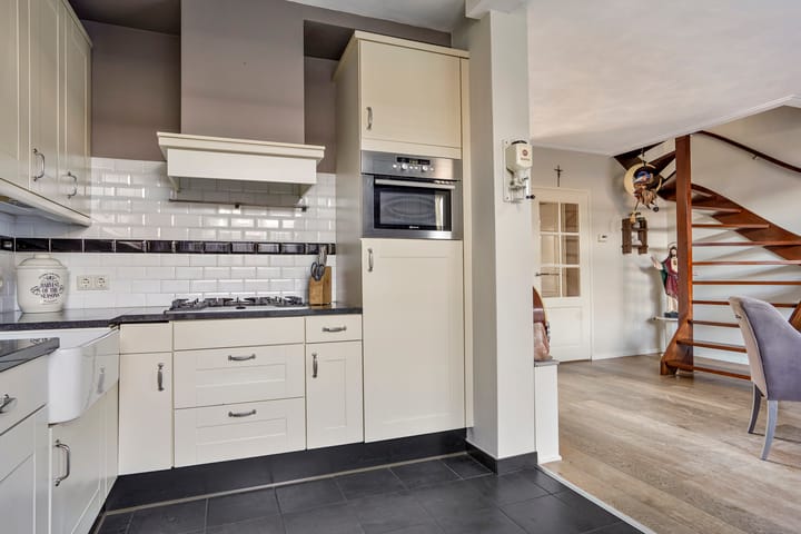 Photo 15 of Clauslaan 3