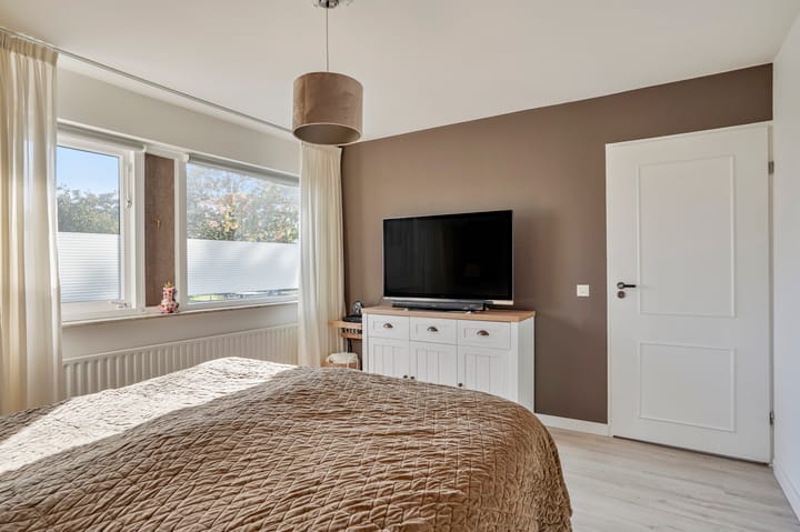 Photo 34 of Clauslaan 3