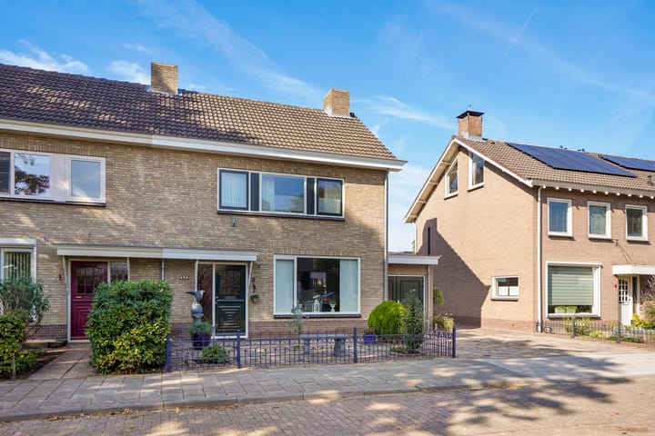 Photo 45 of Clauslaan 3