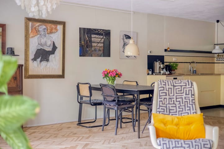 Foto 23 van Oranjeboomstraat 50-B