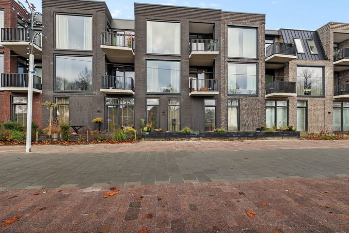 Photo 2 of Hoofdkanaal WZ 8-W