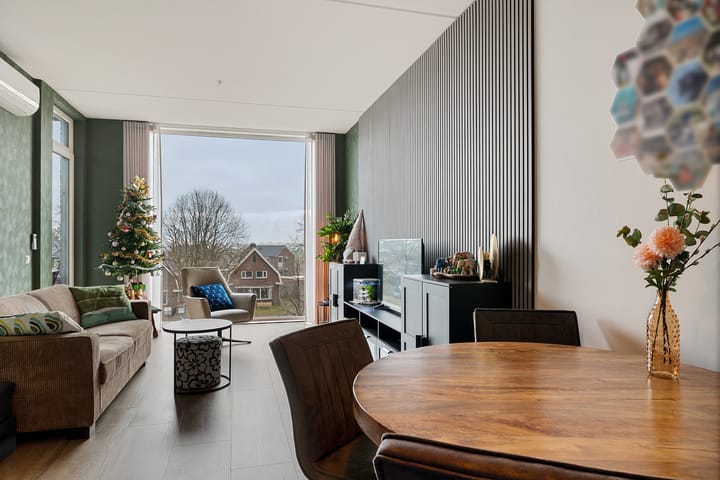 Photo 13 of Hoofdkanaal WZ 8-W