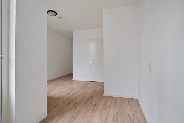 Foto 11 van 2e Rosestraat 32-B