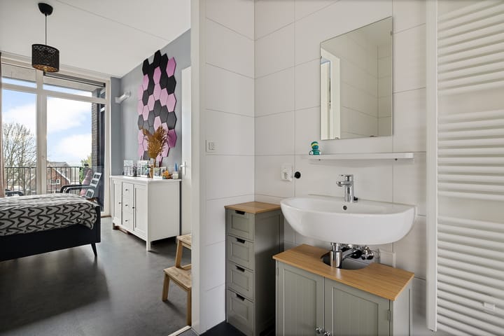 Photo 24 of Hoofdkanaal WZ 8-W