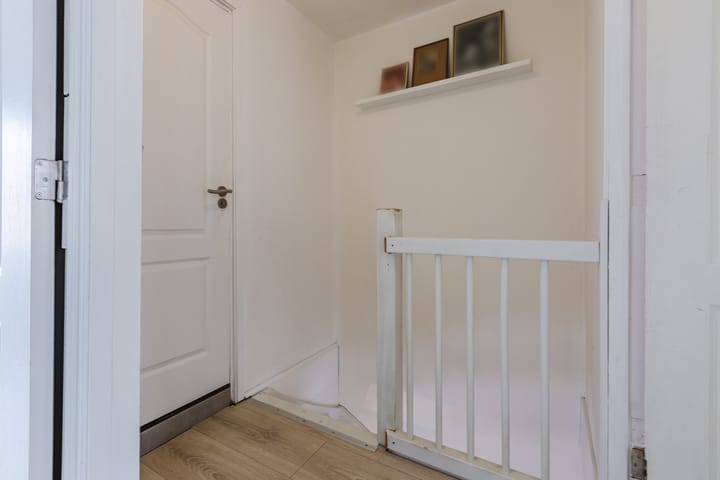 Foto 15 van Merwedestraat 7