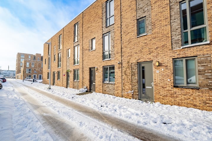 Foto 39 van James Johnsonstraat 5