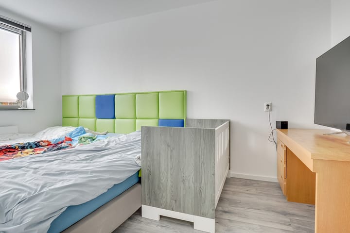 Foto 22 van James Johnsonstraat 5