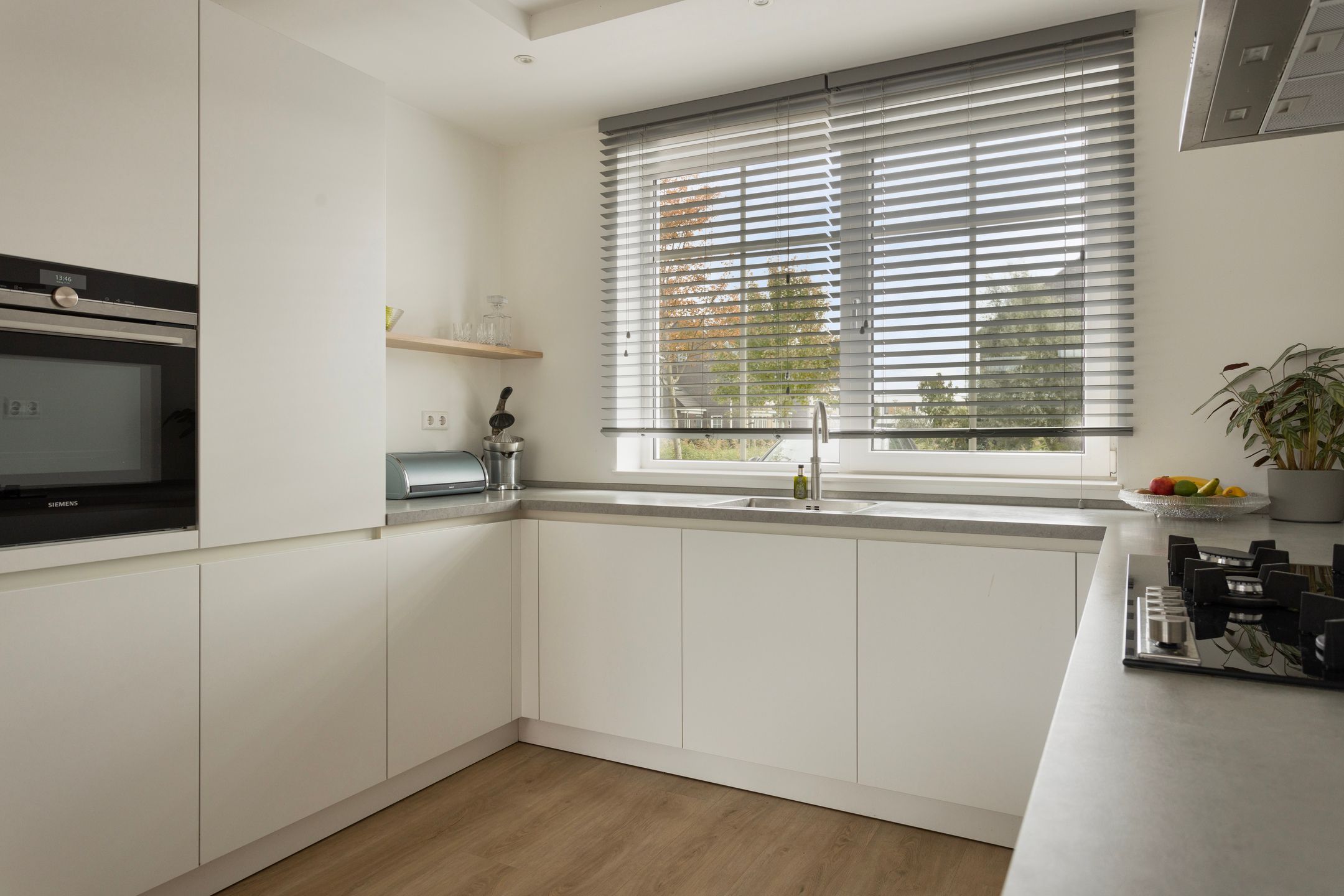 Foto 12 van Van Oranje-Nassaulaan 85