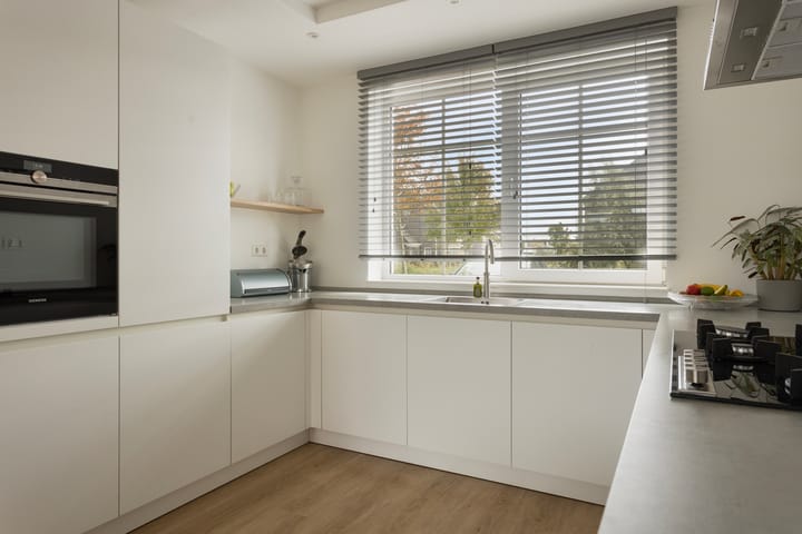 Foto 12 van Van Oranje-Nassaulaan 85