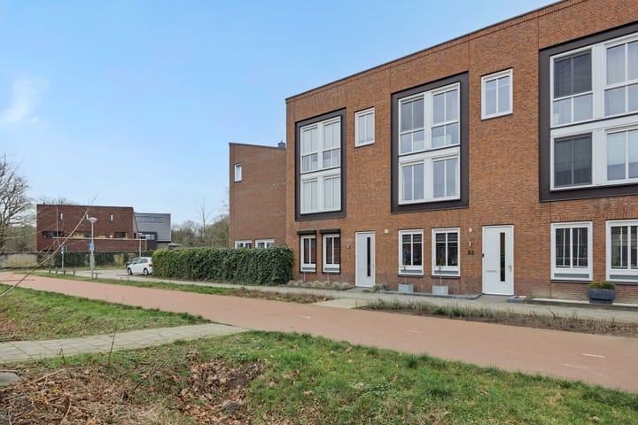 Foto 40 van Elzenseloop 62