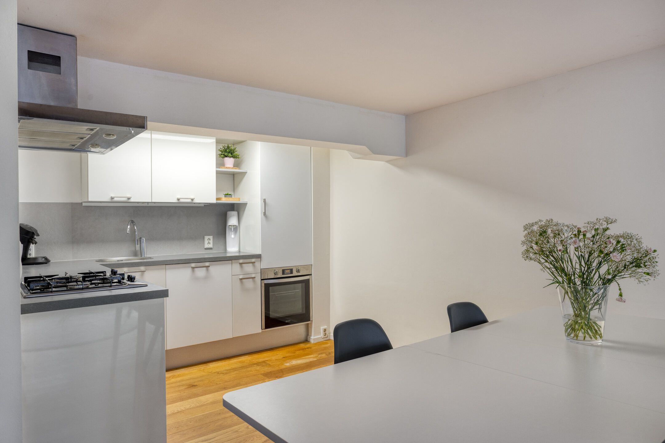 Foto 12 van Neerstraat 26-B