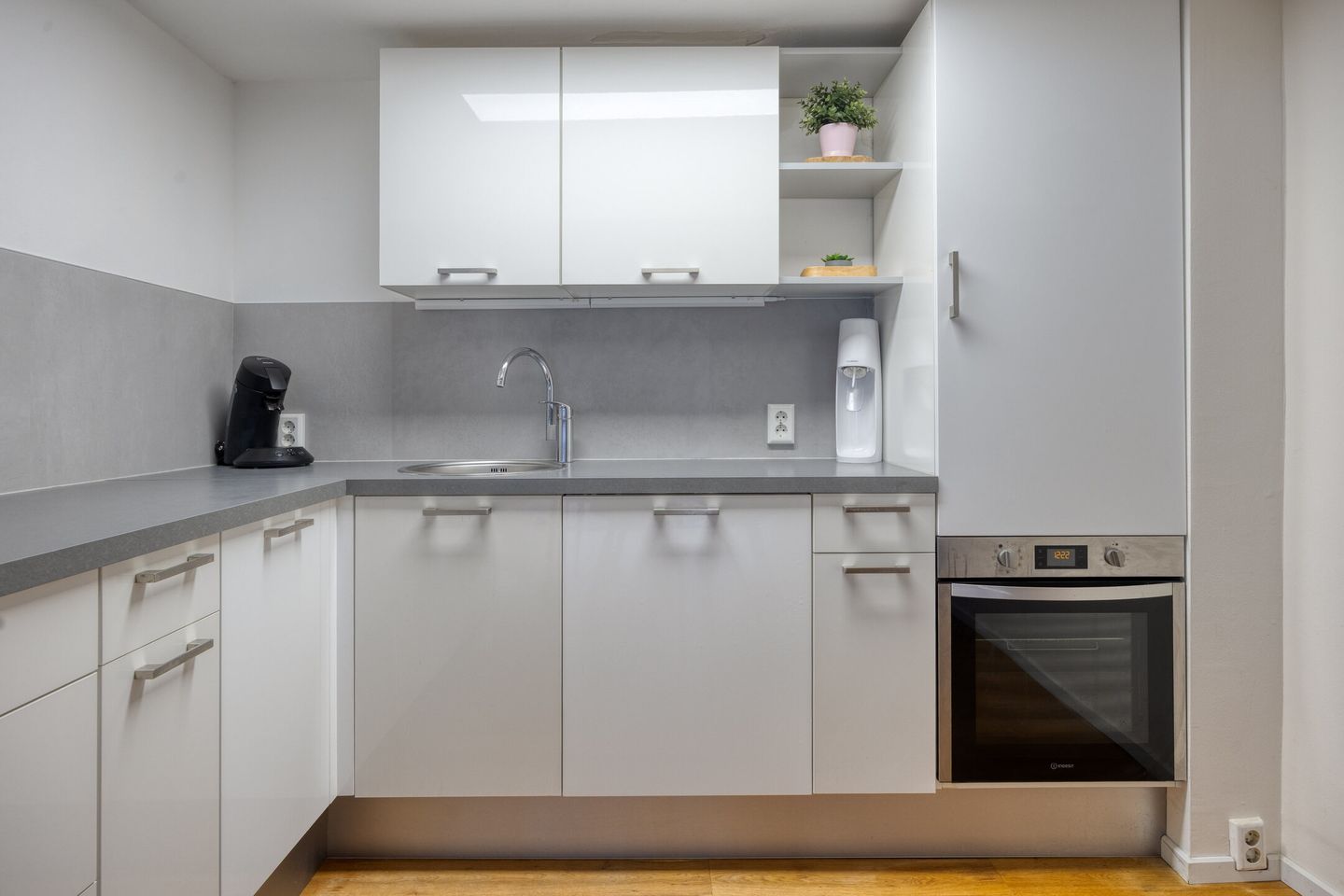 Foto 14 van Neerstraat 26-B