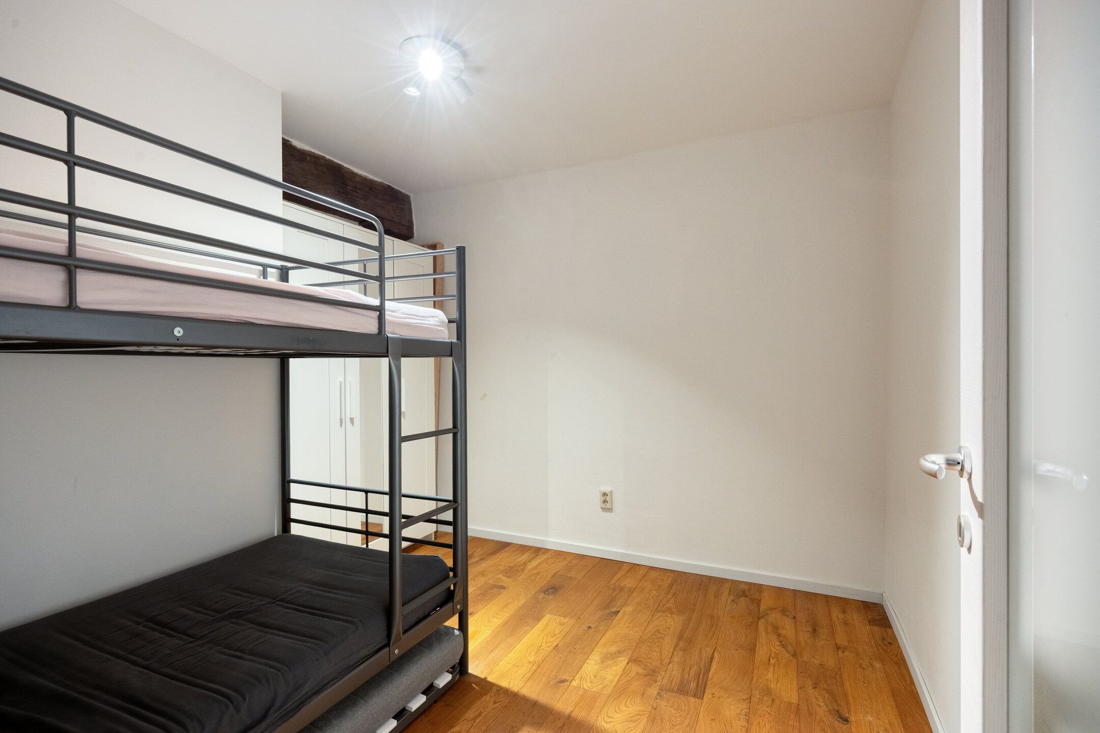 Foto 21 van Neerstraat 26-B