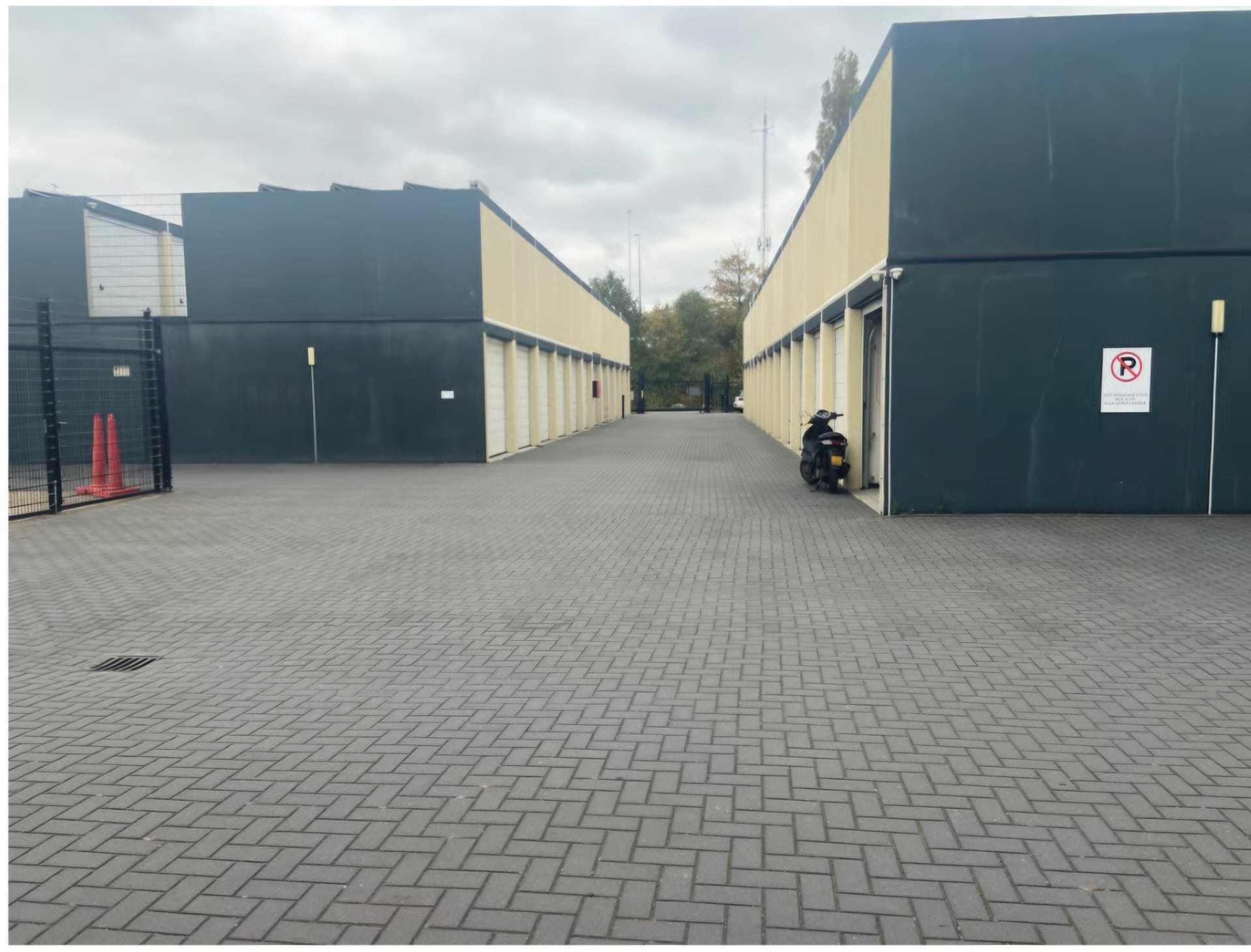 Photo 6 of Spoorlaan 5-F35