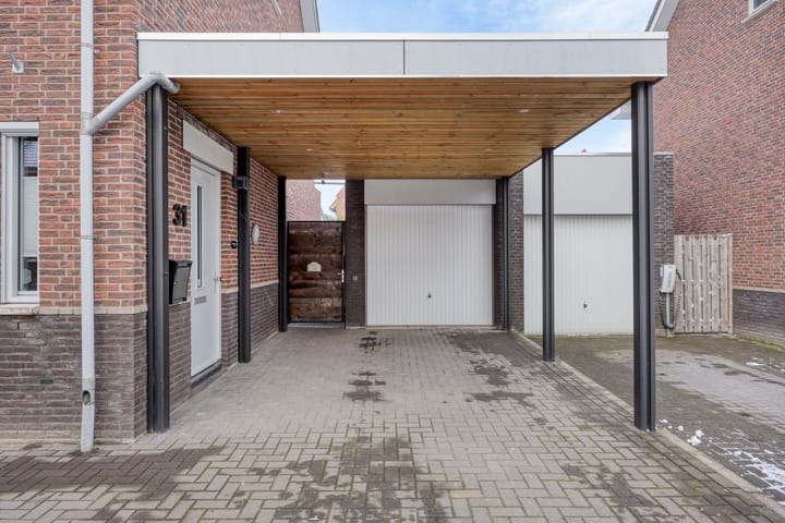 Photo 5 of Bongerd 31