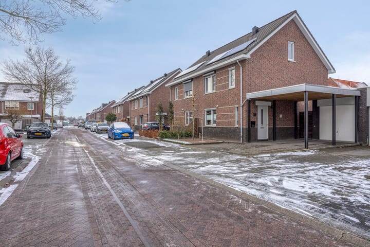 Photo 3 of Bongerd 31