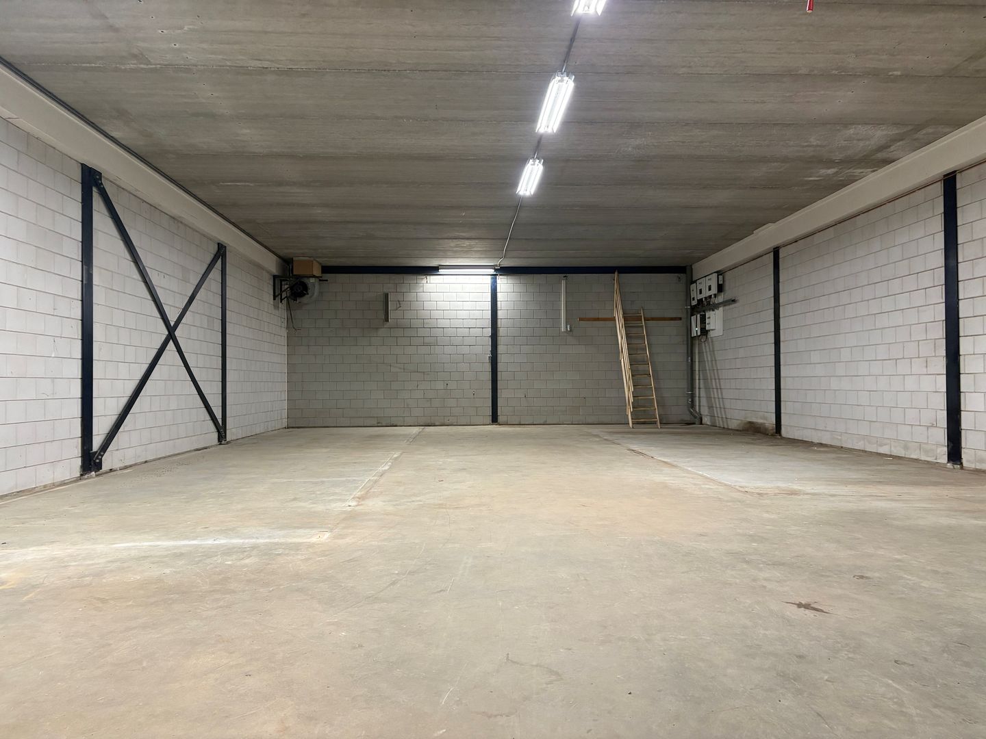 Bekijk foto 4 van Nobelstraat 11-BU3