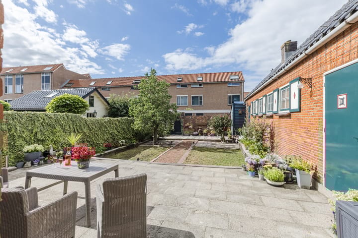 Photo 30 of Stationsstraat 6