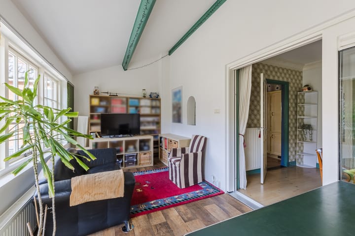 Photo 32 of Stationsstraat 6