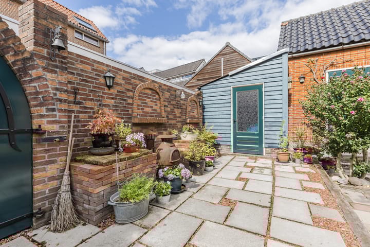 Photo 51 of Stationsstraat 6