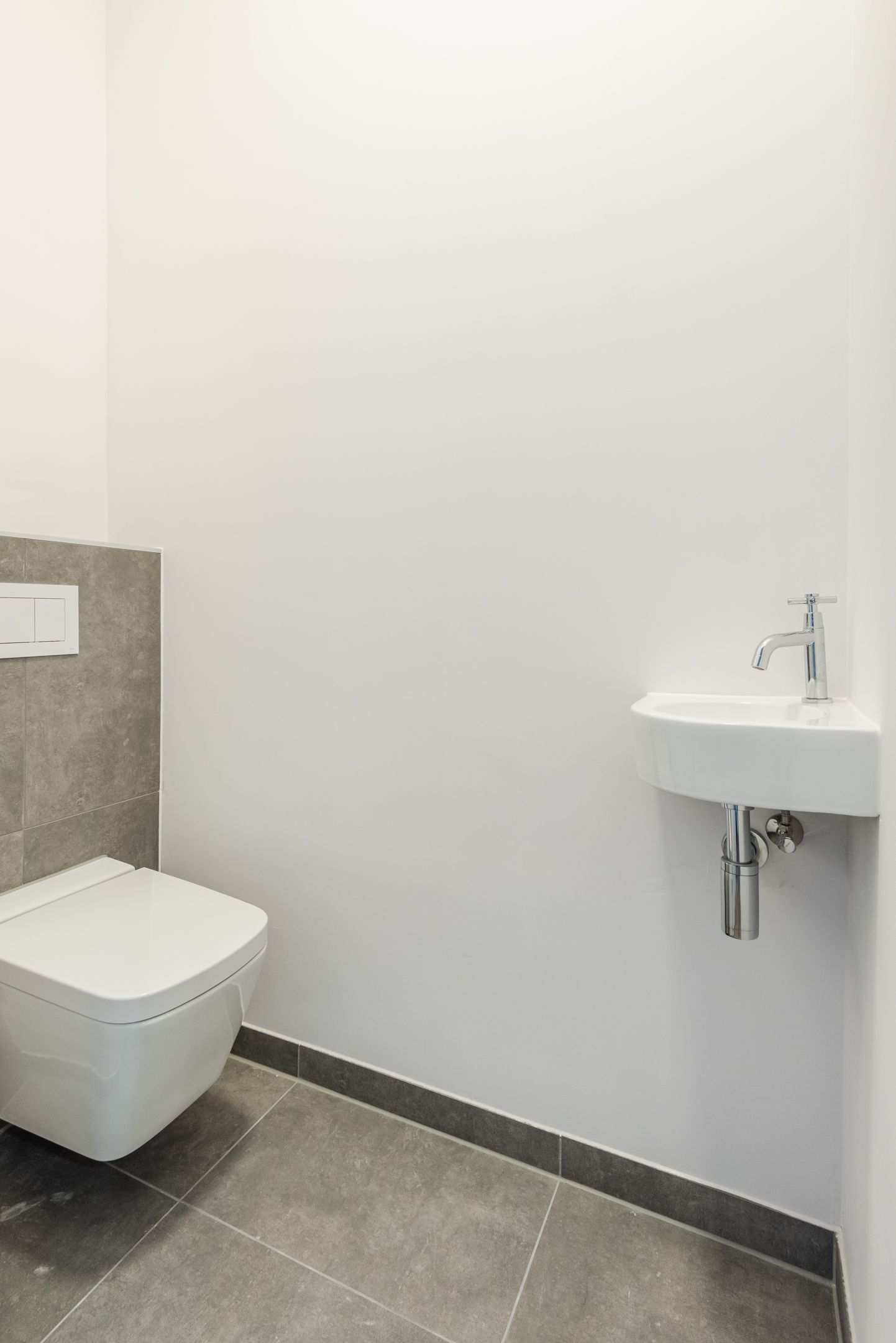 Foto 18 van Van Helomalaan 8